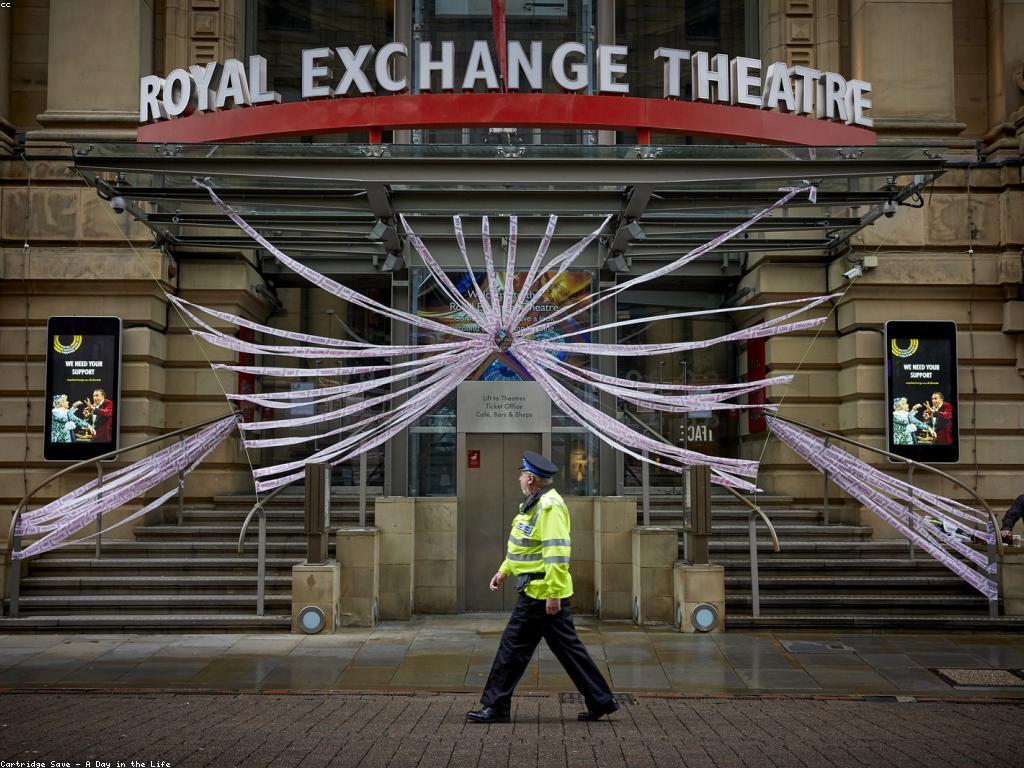 លក្ខណៈពិសេសនៃព័ត៌មានបច្ចុប្បន្ន